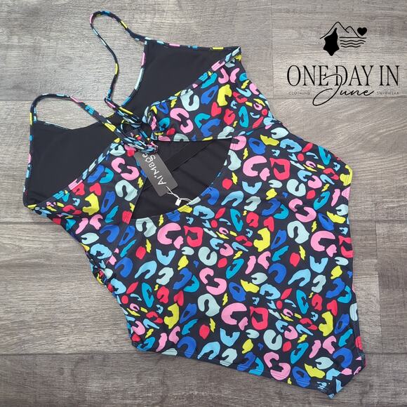 Aimage Ring Back One Piece Swimsuit Size XL - Picture 7 of 7